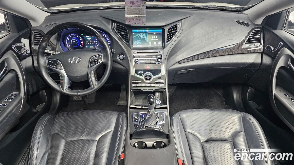 Hyundai Grandeur 2015