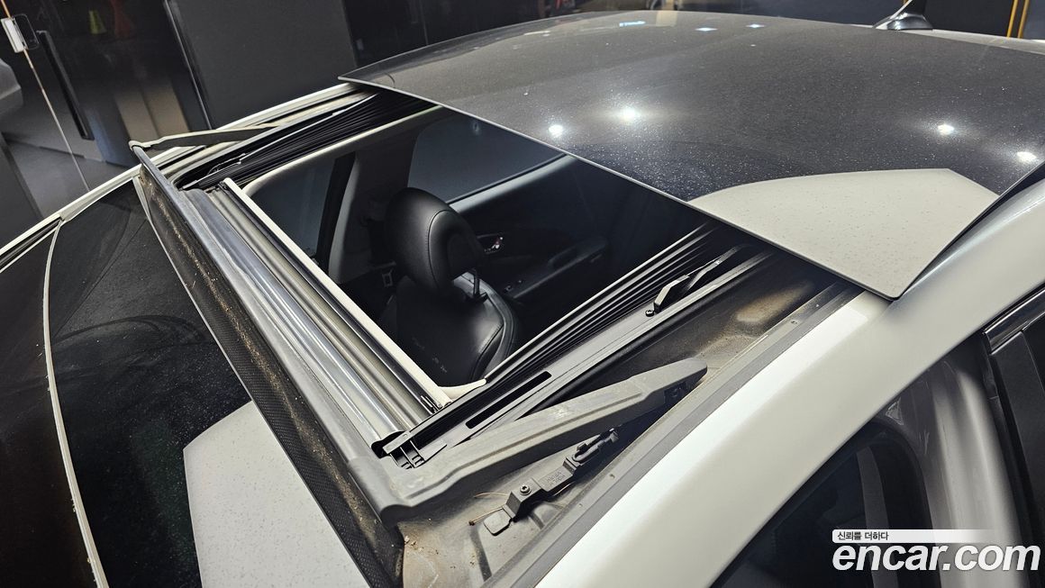 Hyundai Grandeur 2015