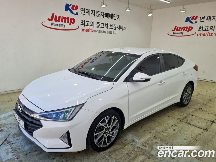 Hyundai AVANTE 2019