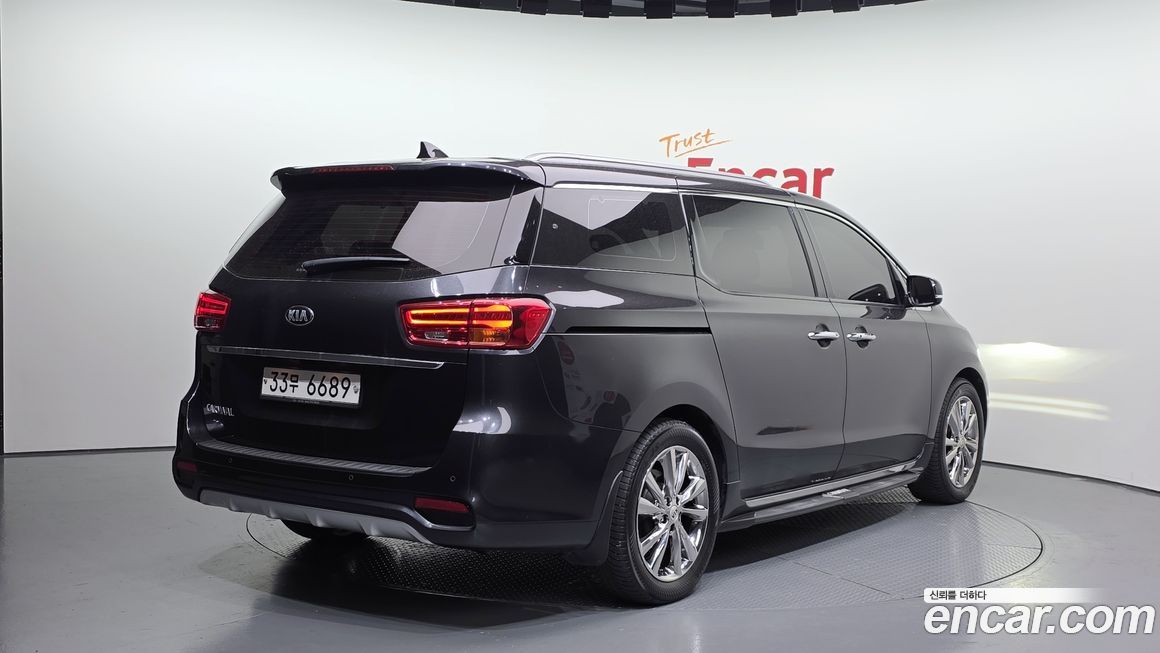 Kia Canival 2019