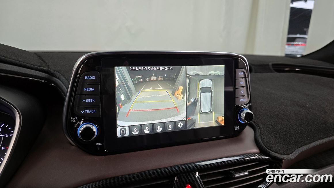 Hyundai Santafe 2020