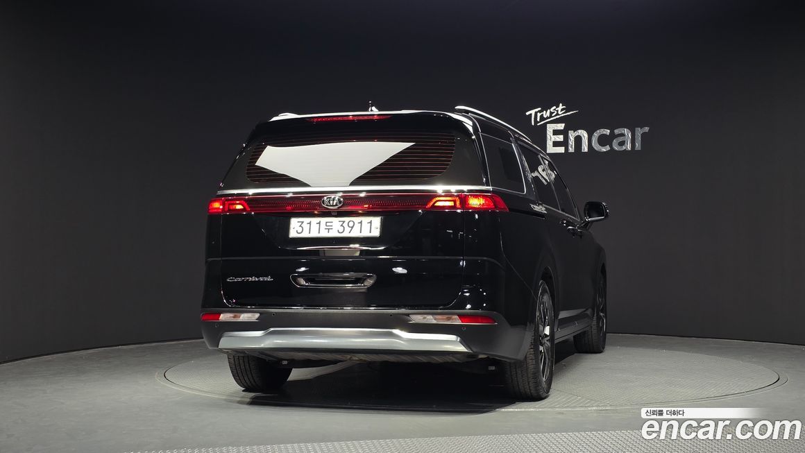 Kia Canival 2021
