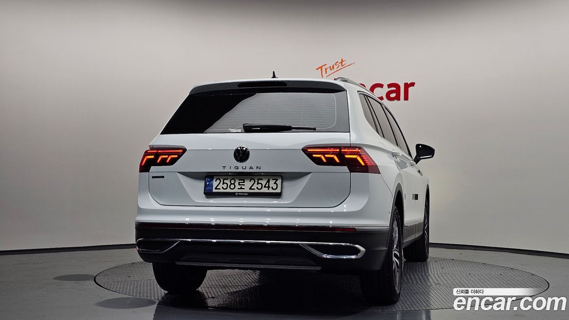 Volkswagen Tiguan 2024