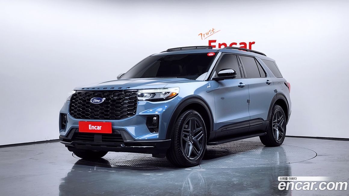 Ford Explorer 2025