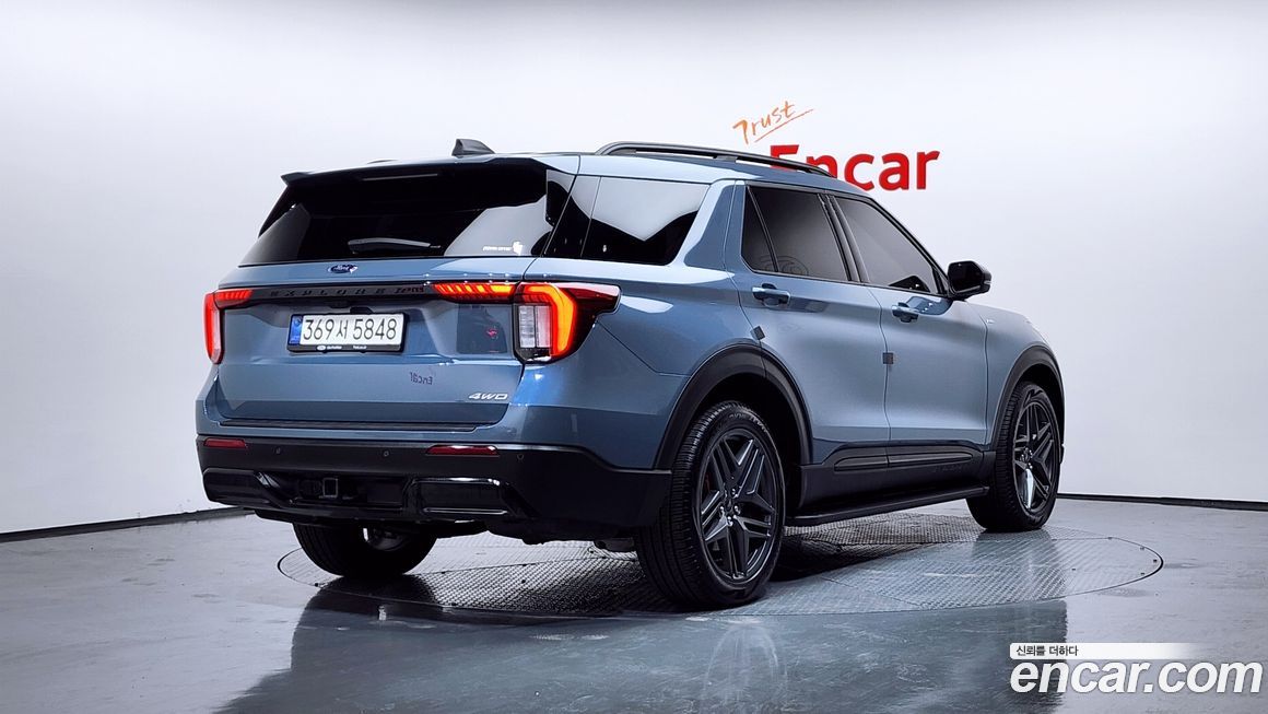 Ford Explorer 2025