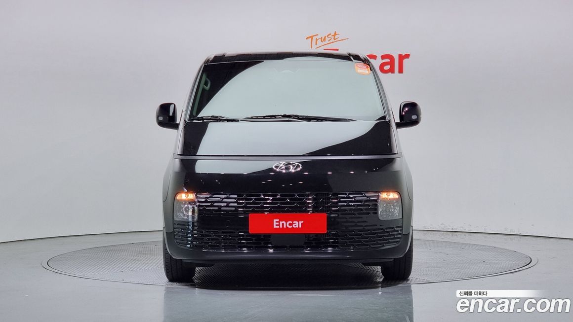 Hyundai Staria 2023