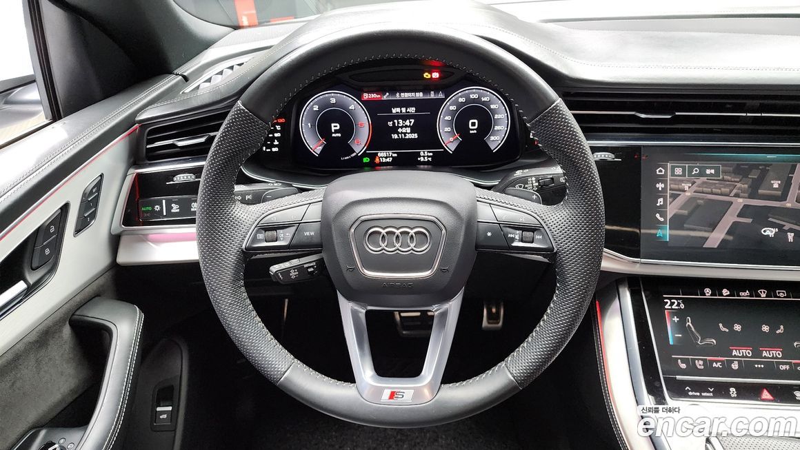 Audi Q8 2020