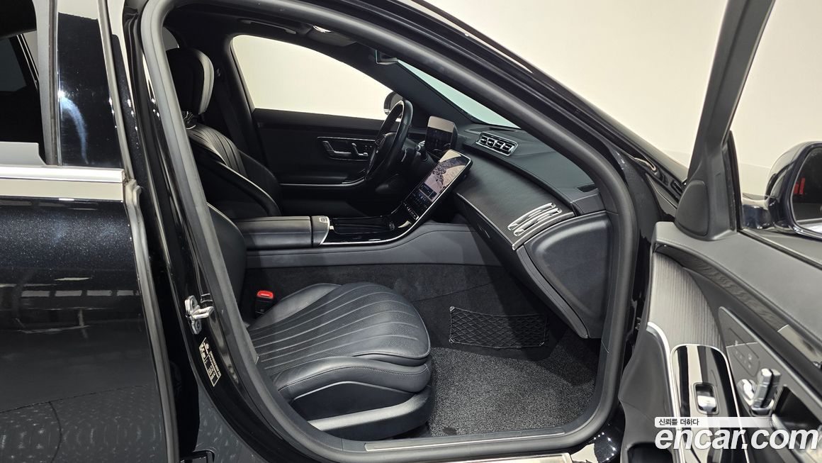 Mercedes-Benz S-Class 2022