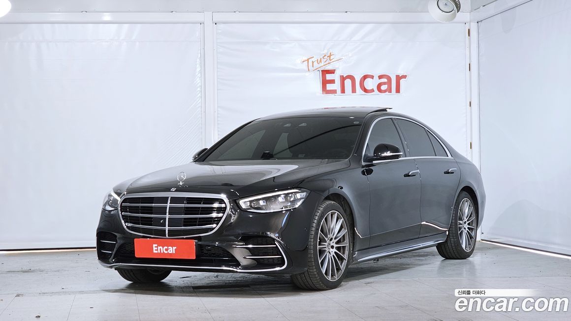 Mercedes-Benz S-Class 2024