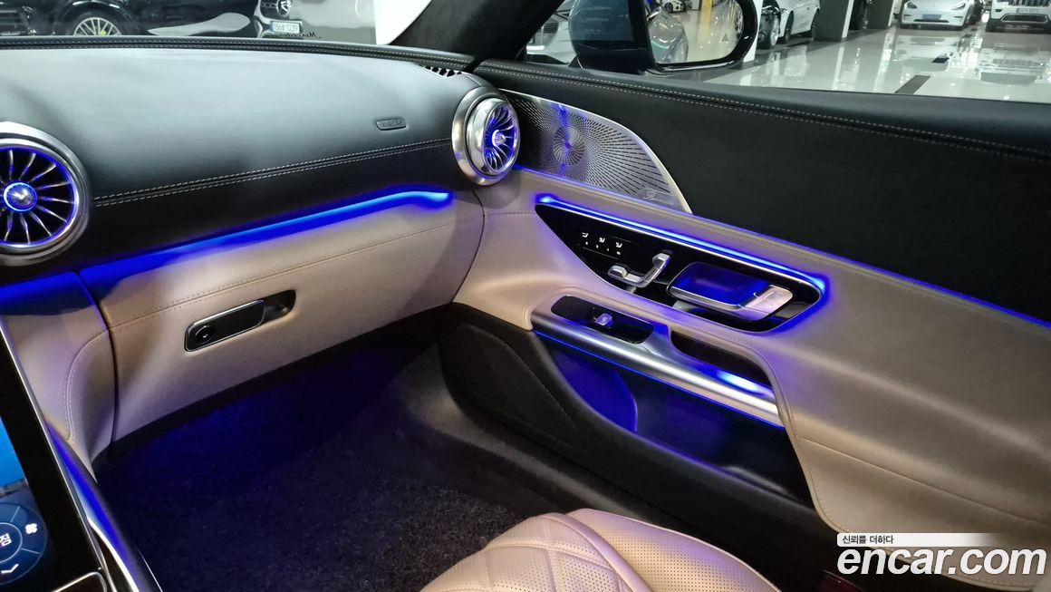 Mercedes-Benz SL-Class 2024