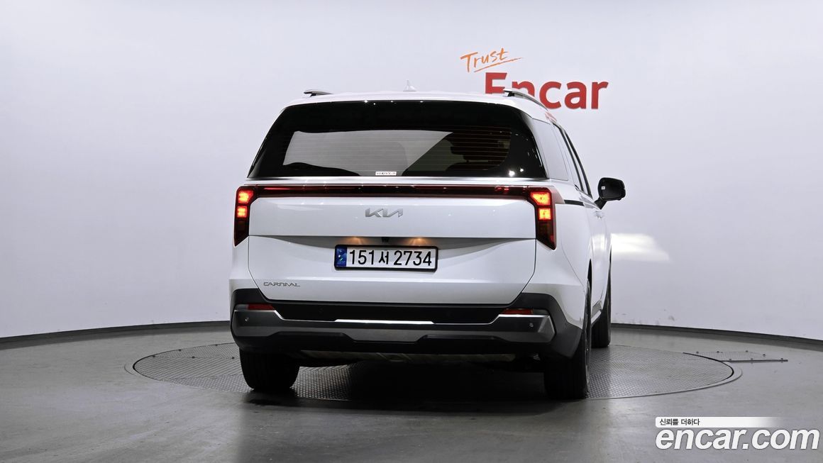 Kia Canival 2025