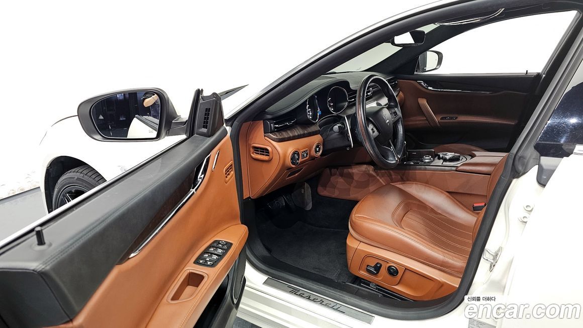 Maserati Quattroporte 2017