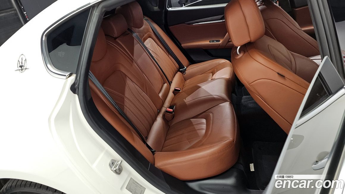 Maserati Quattroporte 2017