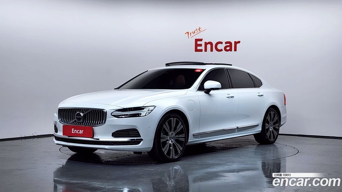 Volvo S90 2025
