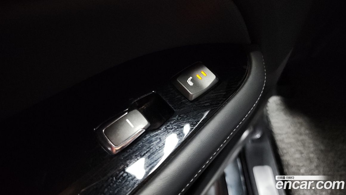 KG_Mobility_Ssangyong Rexton 2018