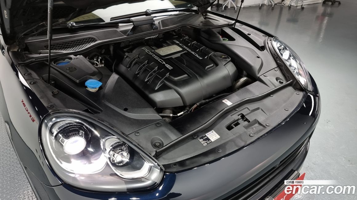 Porsche Cayenne 2015