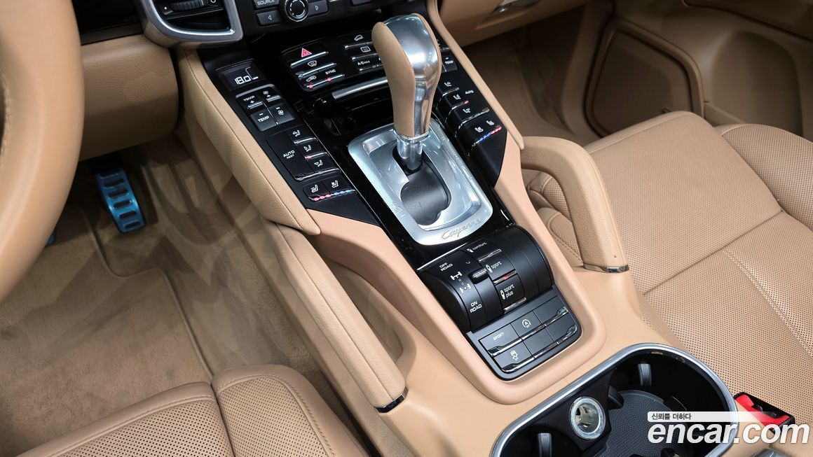 Porsche Cayenne 2015