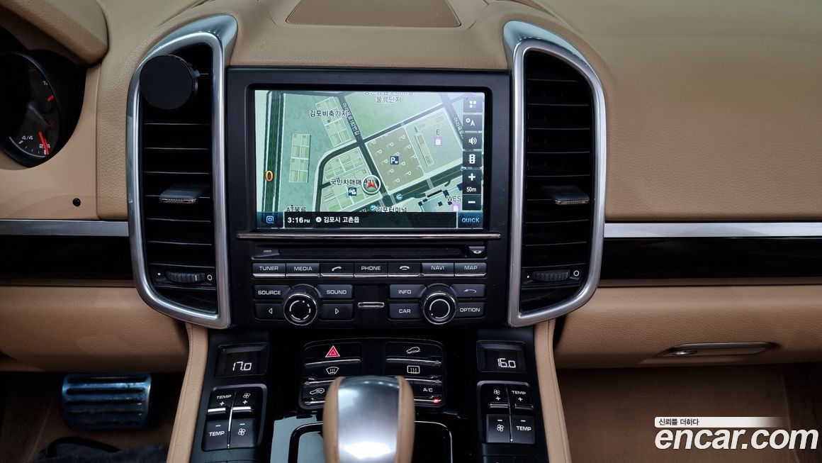 Porsche Cayenne 2015