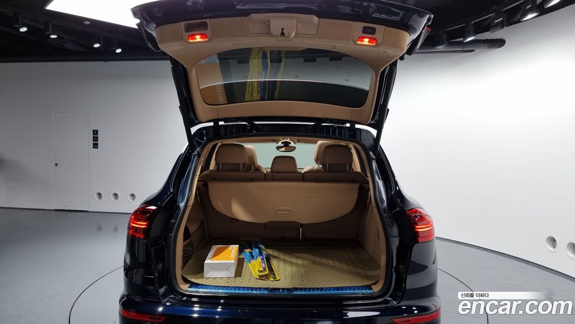 Porsche Cayenne 2015