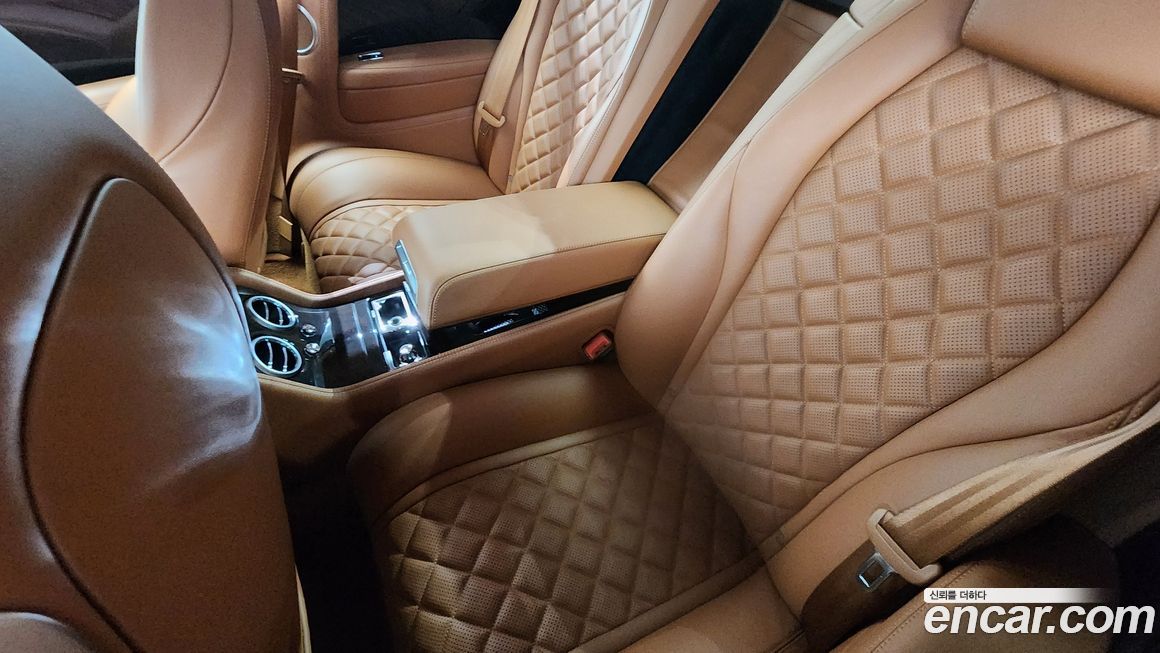 Bentley Continental 2016