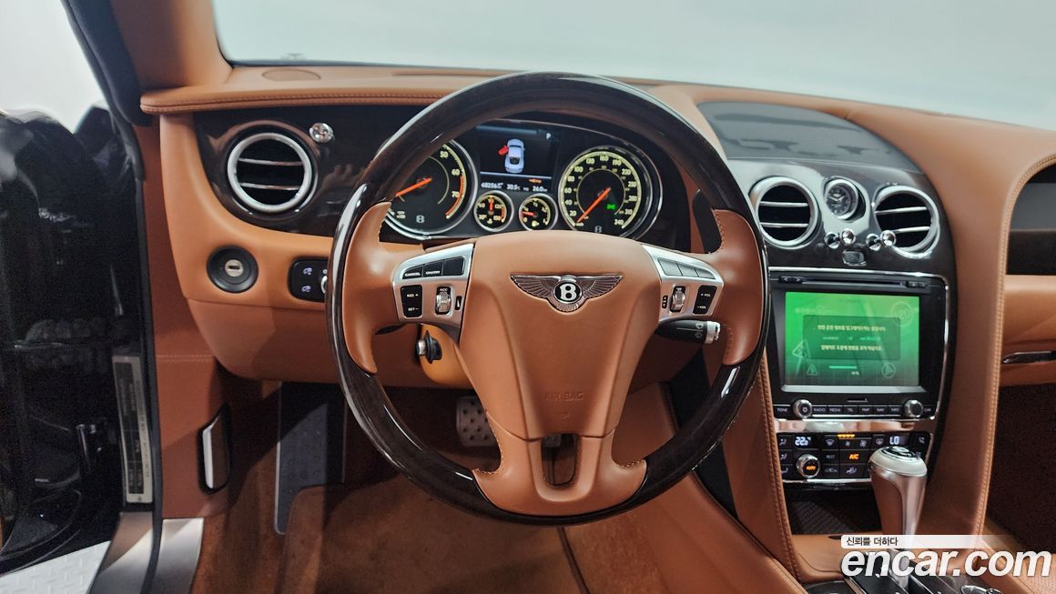 Bentley Continental 2016