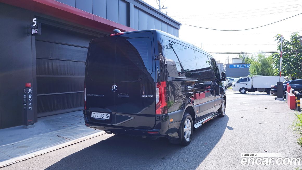 Mercedes-Benz Sprinter 2022