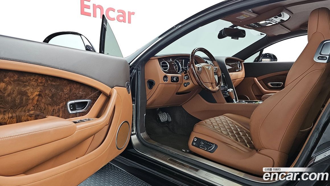 Bentley Continental 2016