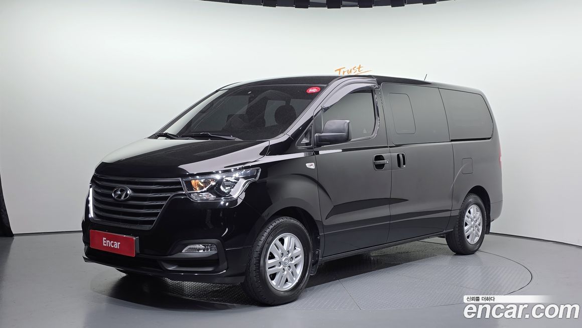 Hyundai Starex 2019