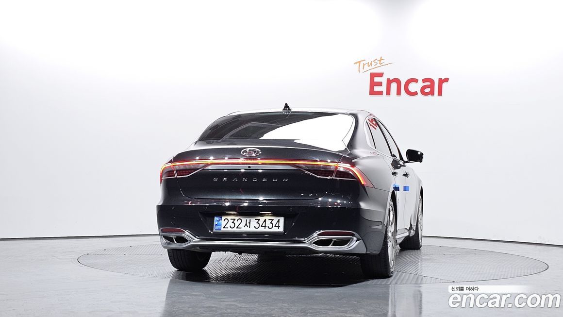 Hyundai Grandeur 2021