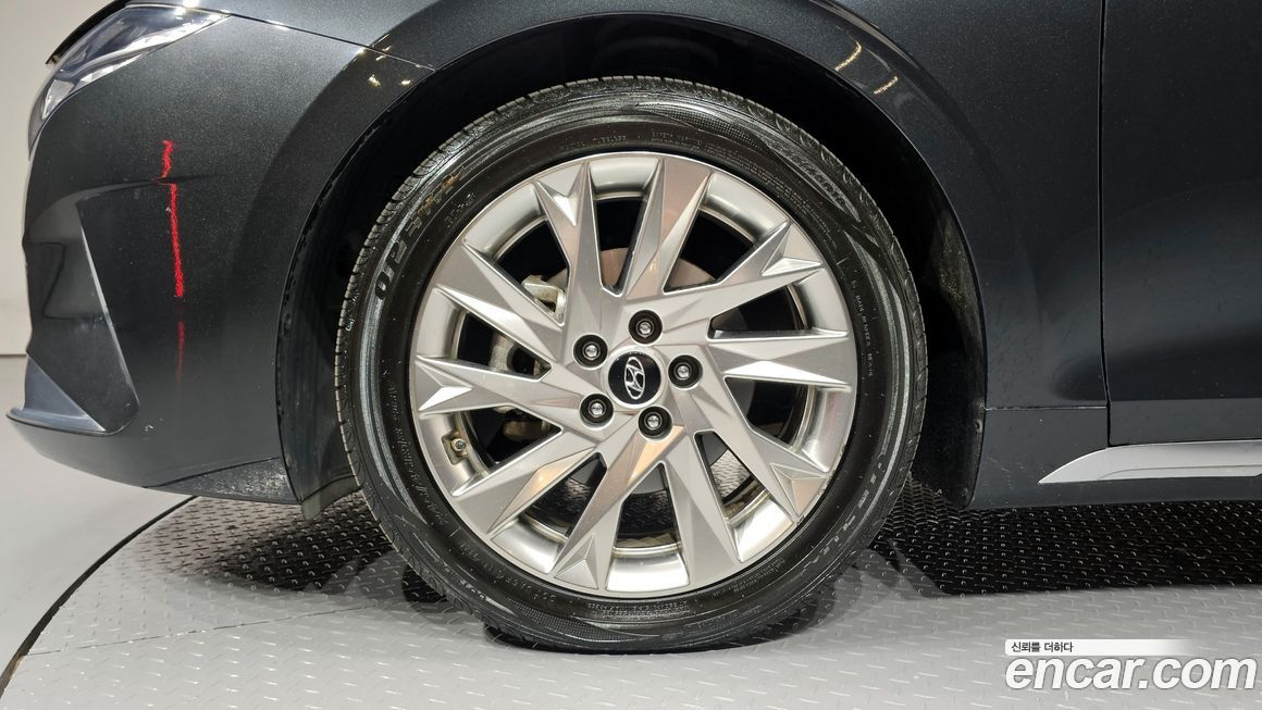 Hyundai Grandeur 2021