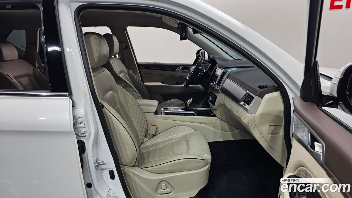 KG_Mobility_Ssangyong Rexton 2021