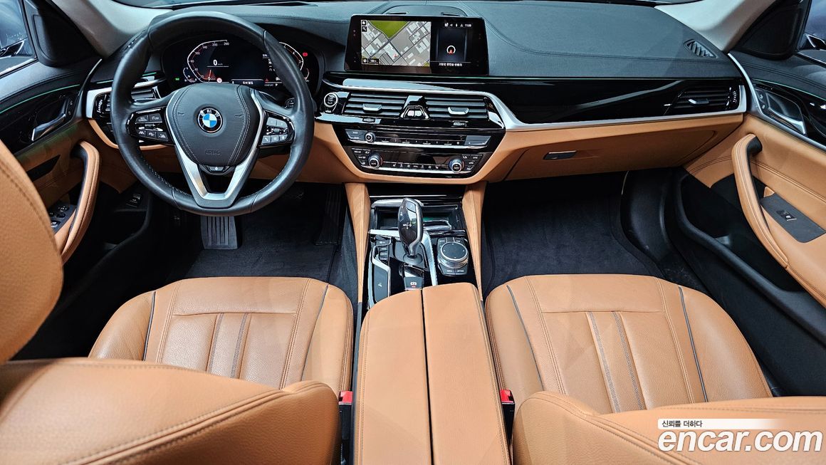 BMW 5-Series 2020