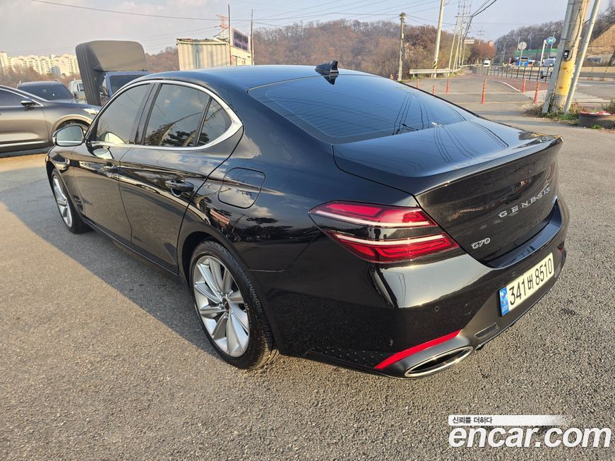 Genesis G70 2025