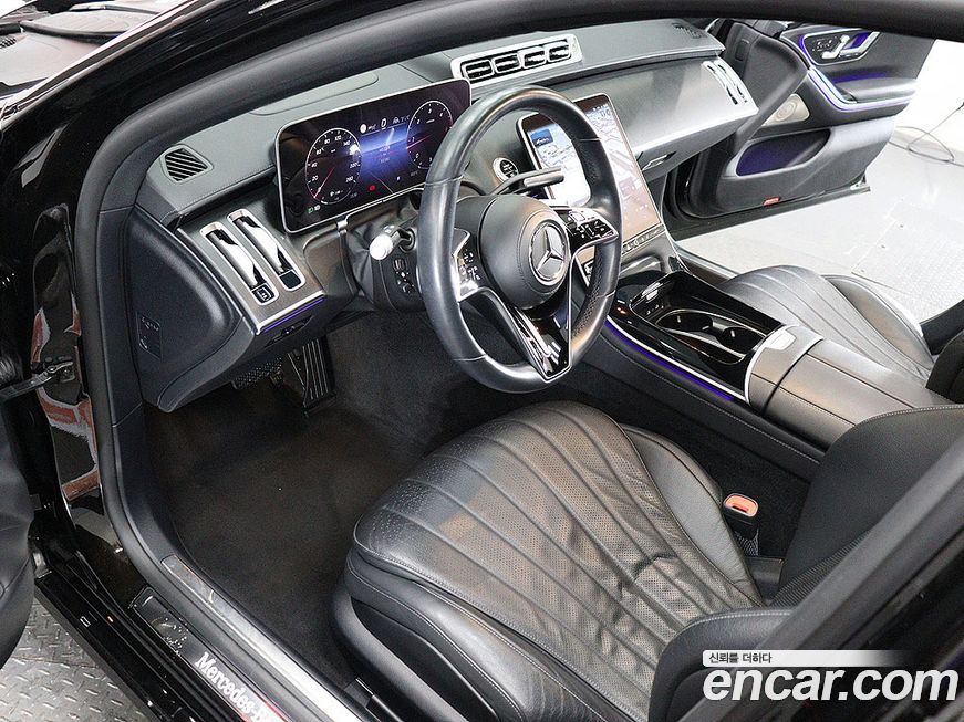 Mercedes-Benz S-Class 2021