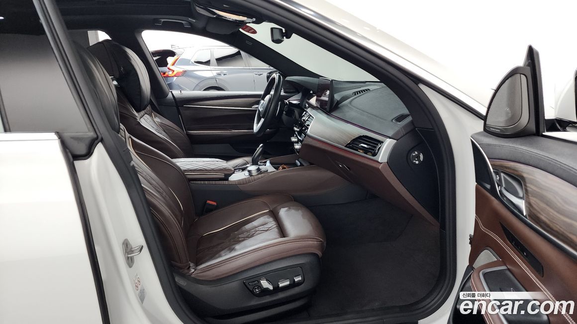 BMW Gran Turismo 2021