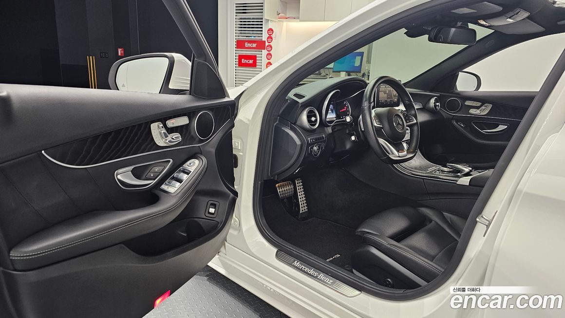 Mercedes-Benz C-Class 2017