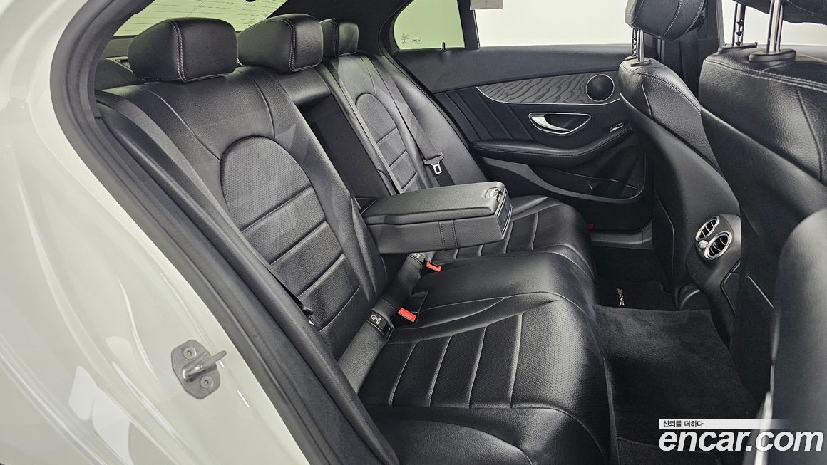 Mercedes-Benz C-Class 2017