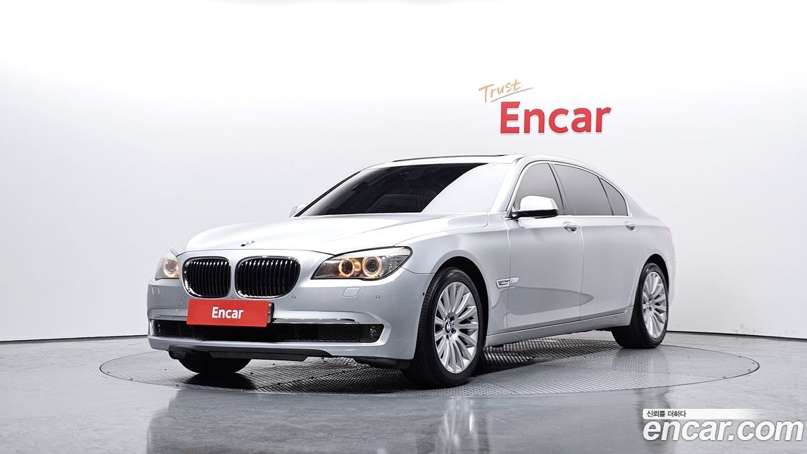 BMW 7-Series 2010