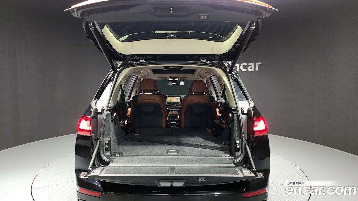 BMW X7 2022