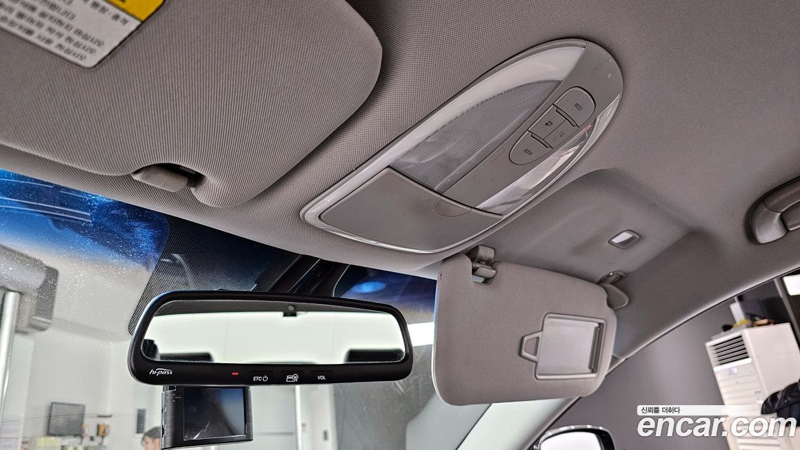 Hyundai Genesis 2009