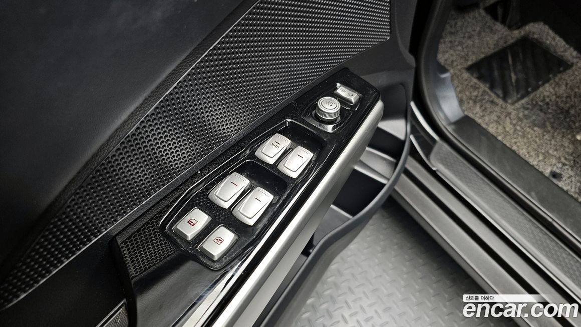 KG_Mobility_Ssangyong TIBOLI 2016