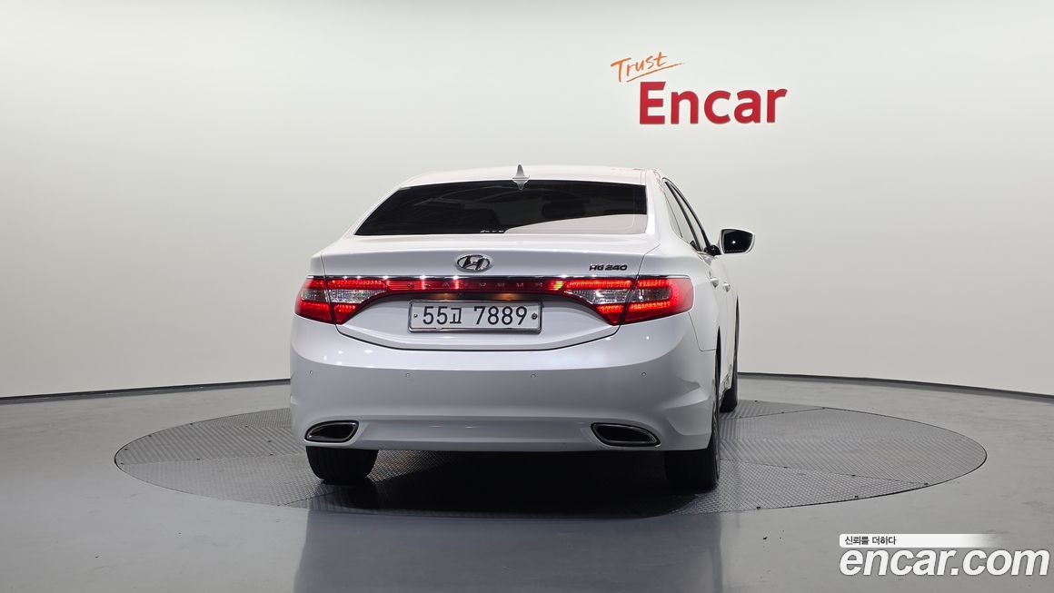 Hyundai Grandeur 2014