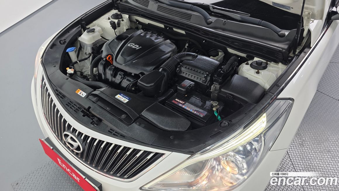 Hyundai Grandeur 2014