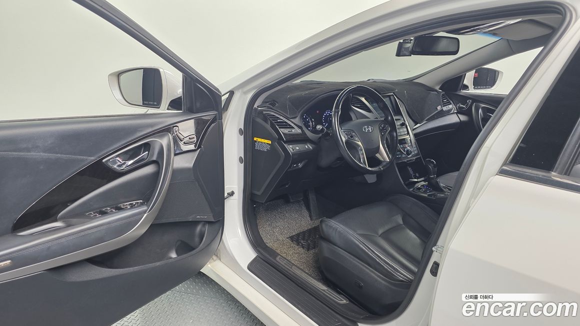 Hyundai Grandeur 2014