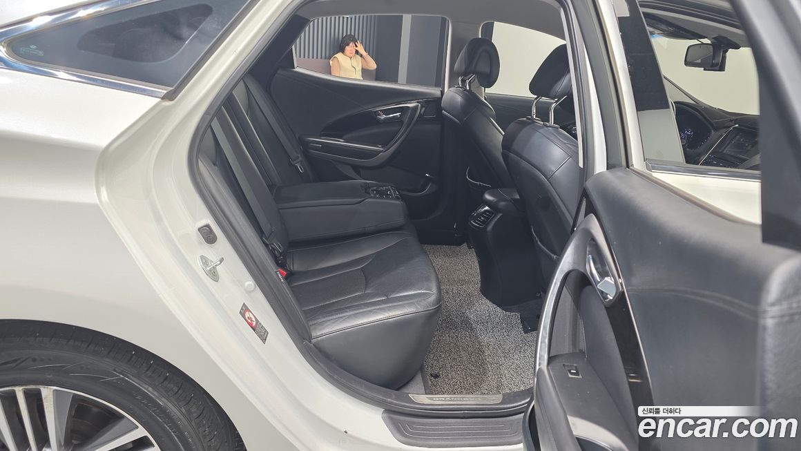 Hyundai Grandeur 2014