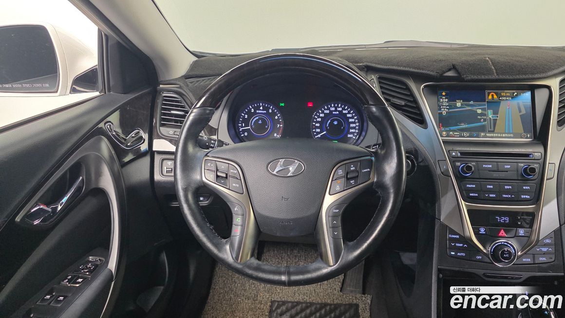 Hyundai Grandeur 2014