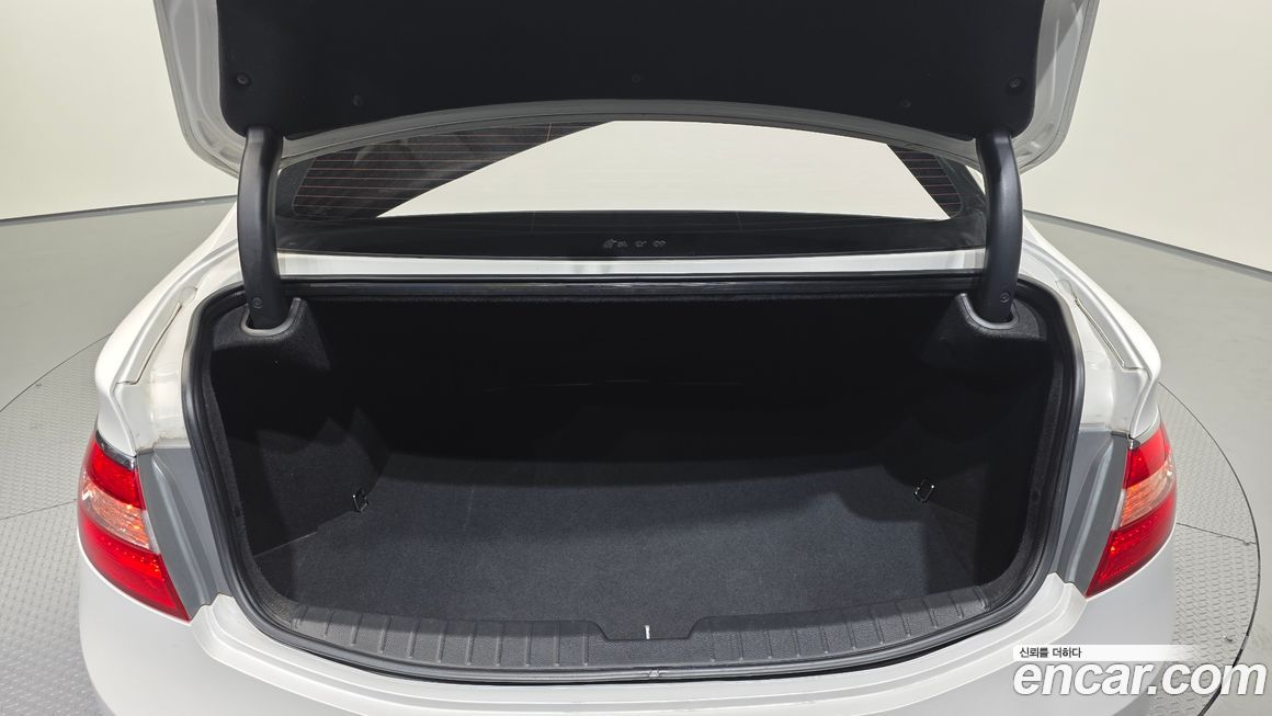 Hyundai Grandeur 2014