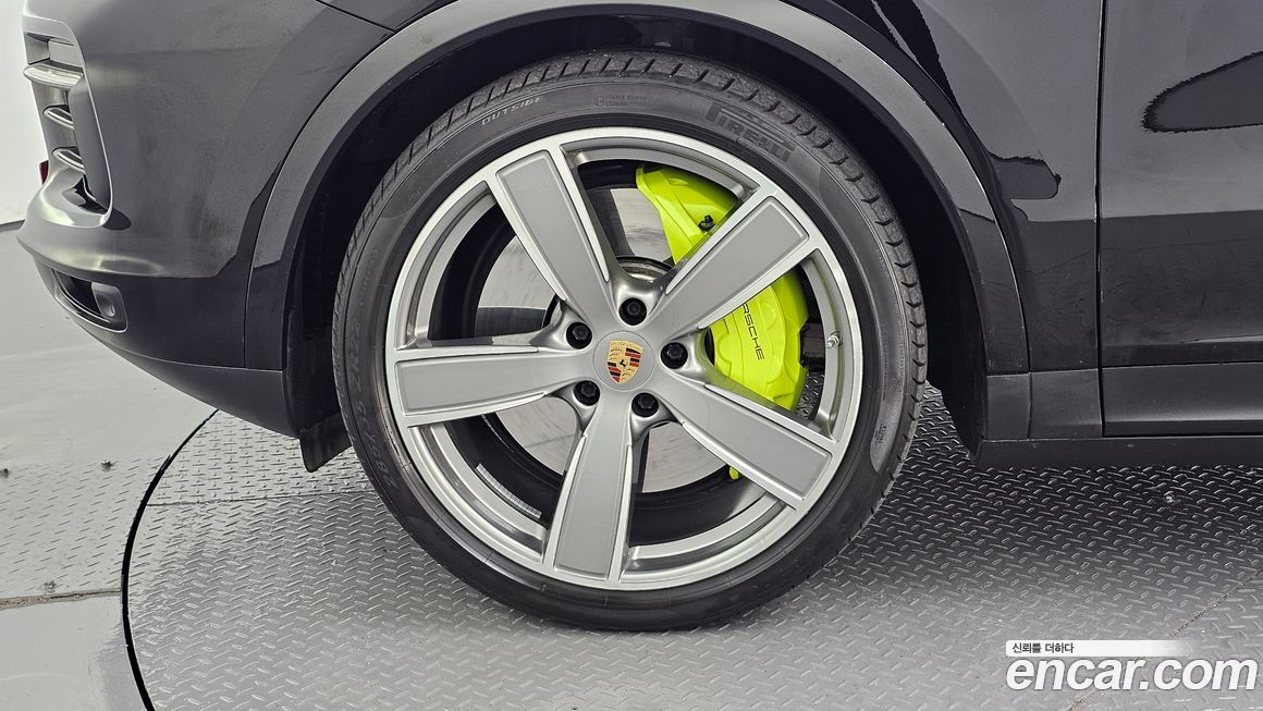 Porsche Cayenne 2020