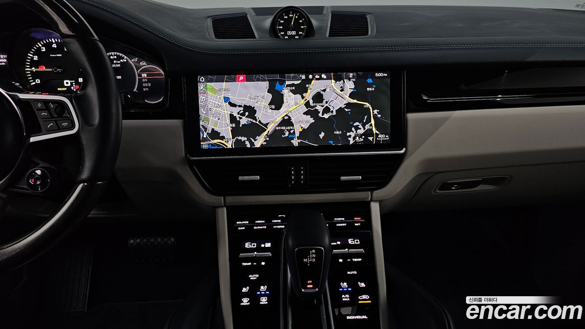 Porsche Cayenne 2020