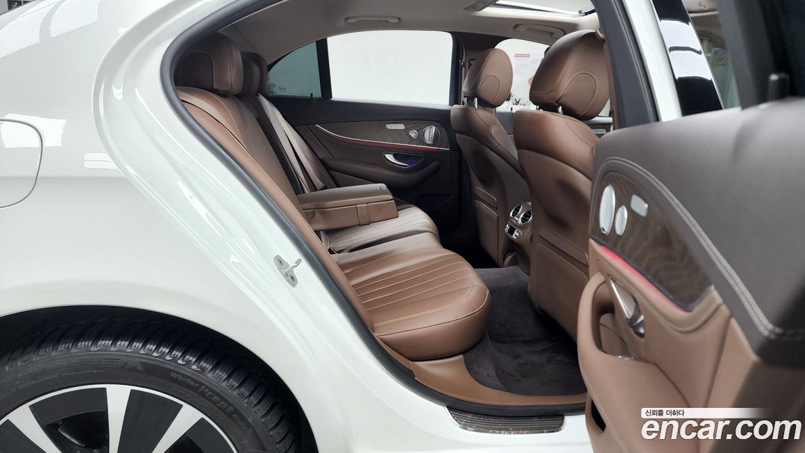 Mercedes-Benz E-Class 2020